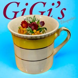 Lovely Vintage Set of Tea/Espresso Cups Tea Pot and Bamboo Tray